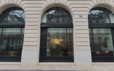 Extension de galerie d’exposition mobilier